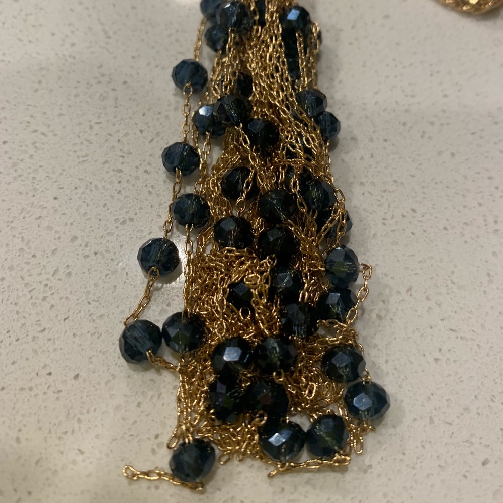 ANN TAYLOR dangle necklace